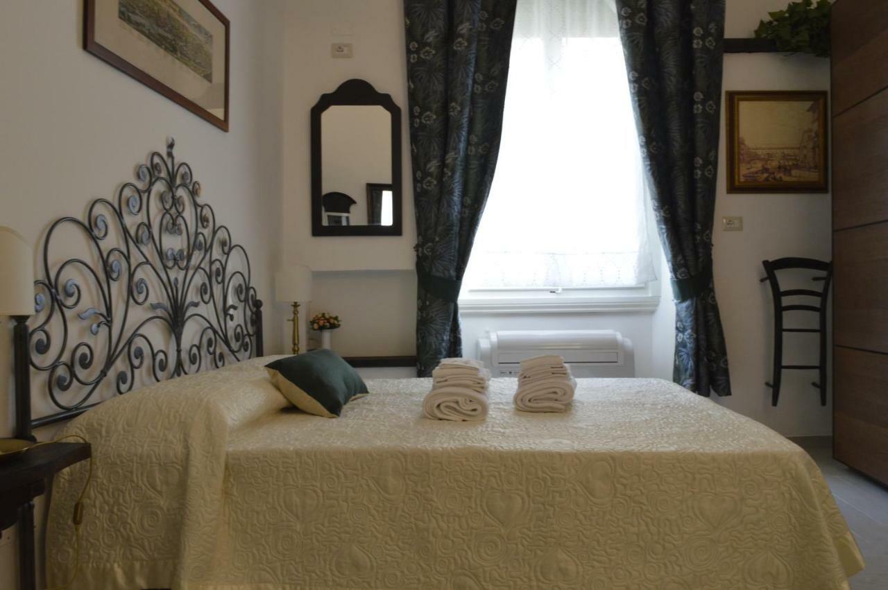 Relais Le Cento Botteghe Apartman Firenze Kültér fotó