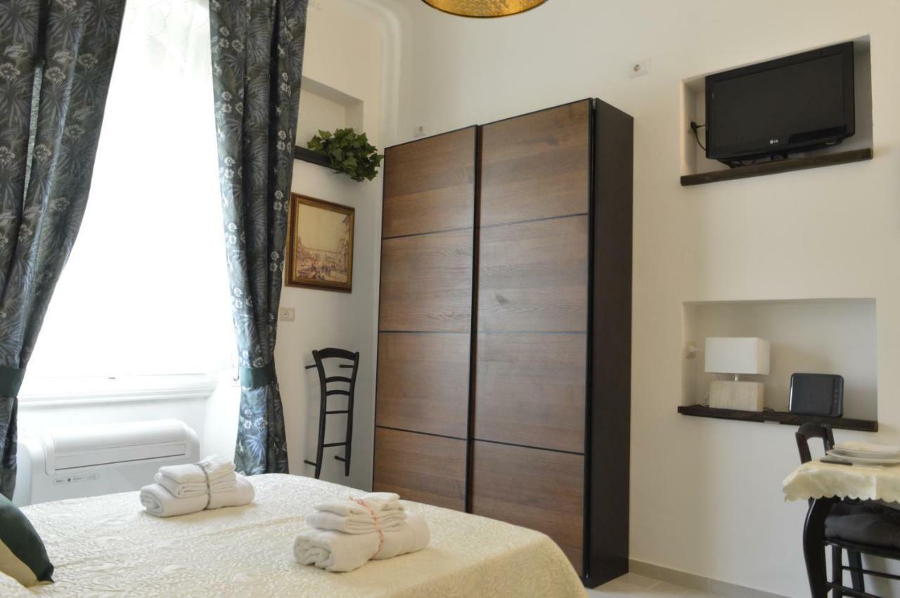 Relais Le Cento Botteghe Apartman Firenze Kültér fotó