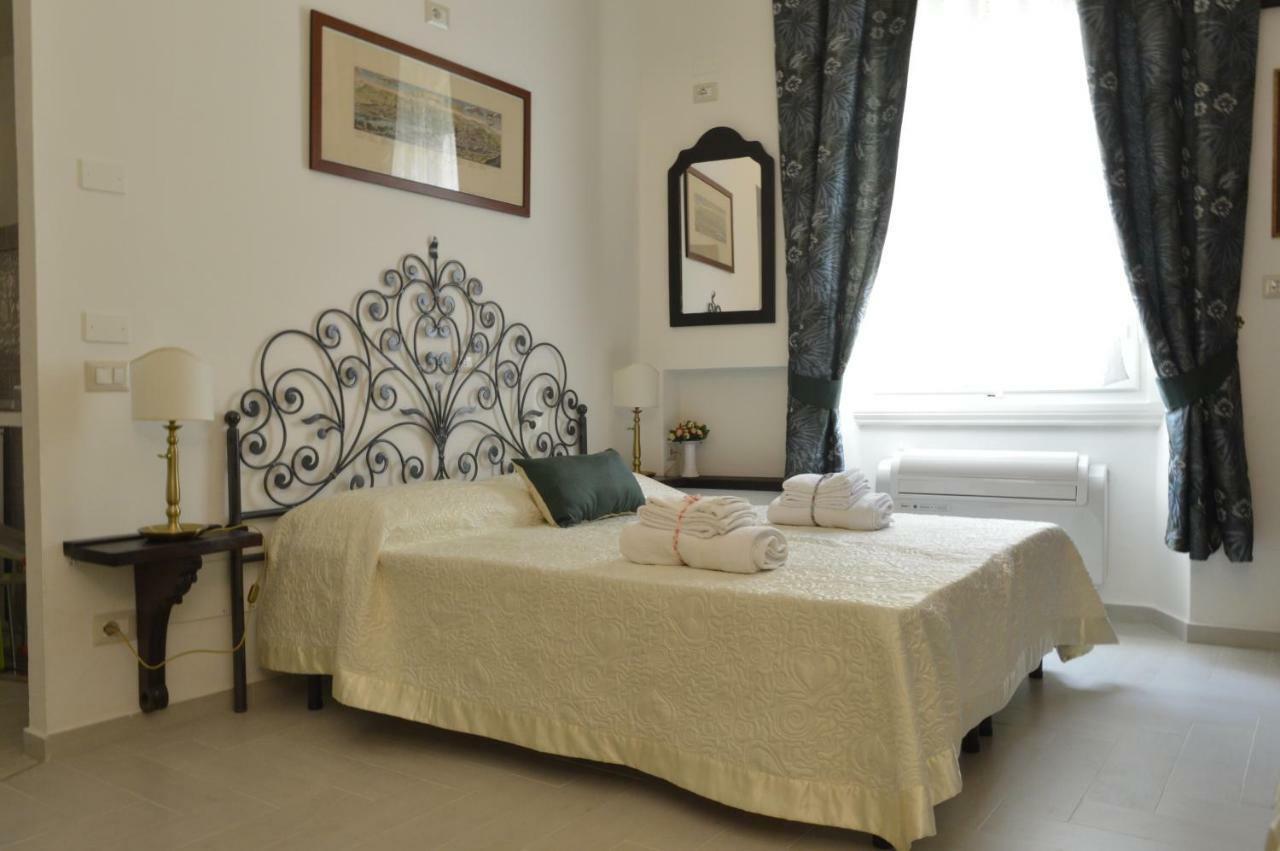 Relais Le Cento Botteghe Apartman Firenze Kültér fotó